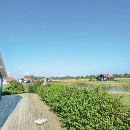 Dom wakacyjny Vaeggerlose With Fireplace 04